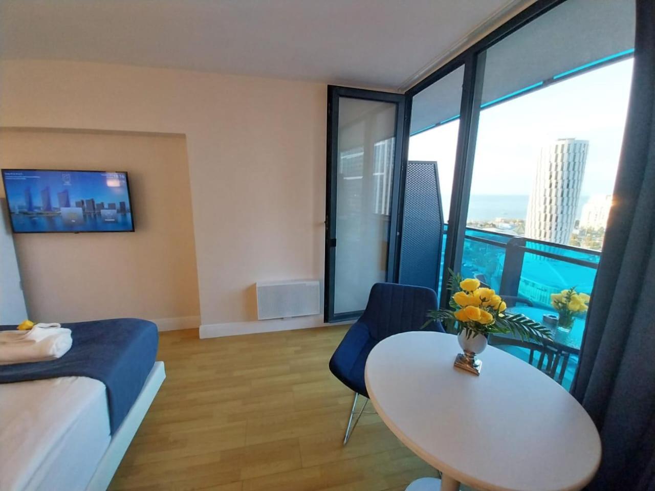 Natalia -Apartments In - Orbi City Batoumi Extérieur photo