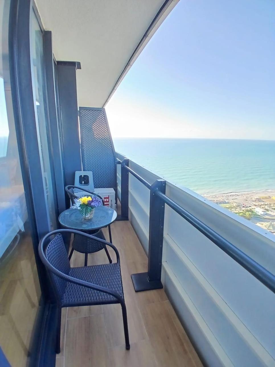 Natalia -Apartments In - Orbi City Batoumi Extérieur photo